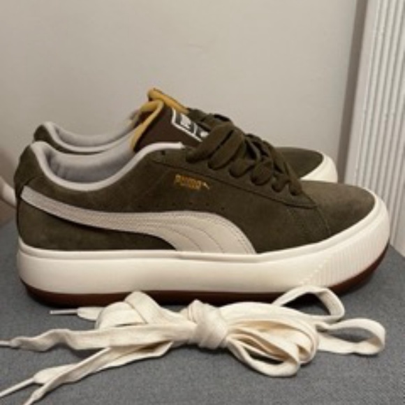 Puma Green Platform Suede Sneakers - Picture 1 of 7